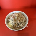 ラーメン二郎  - 小ラーメンニンニクスコシアブラカラメ