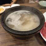 チャムズキッチン - 石焼鍋の牛肉フォー