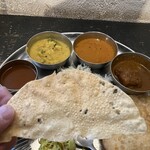 南インド料理店 ボーディセナ - ライスおかわり無料です