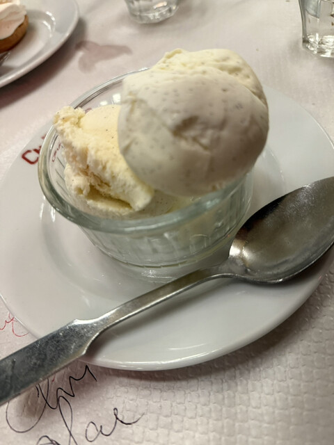 Bouillon CHARTIER （ブイヨン シャルティエ） - パリ/フレンチ | 食べログ