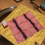 北新地 焼肉 はま正 - プラチナタンゆかり焼きは、絶品すぎて言葉を失う