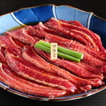 和牛焼肉 肉八 - 