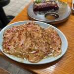 炭火焼肉・ホルモン モツの関ちゃん - 