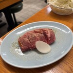 炭火焼肉・ホルモン モツの関ちゃん - 