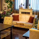 331061215 - カフェの内装もオシャレ