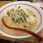 香蘭 - タンタンスープ餃子500円