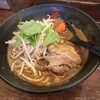 辛麺 真空 - 超濃厚豚骨山890円