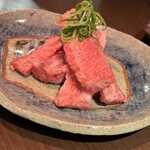 炭火焼肉　仁 - 