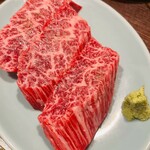 炭火焼肉ホルモン うらら - 特選ハラミ塩〜美味しい！