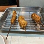 鈴屋 - どんどん！やって来る　※見た目からして、大きさ形が違うので、分かりやすい