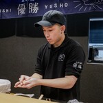 立喰い鮨 優勝 - 