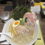 塩生姜らー麺専門店 MANNISH 淡路町本店 - 