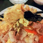 鑫福源 - 定食の豚肉木耳玉子炒め