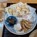 手打蕎麦のたぐと - とり天、海苔、おろし、ごぼうの酢漬け