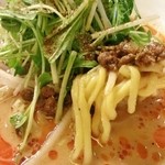 四川担担麺 阿吽 - 尖った香辛料とコク深い円やかなスープ！