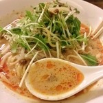 四川担担麺 阿吽 - 白胡麻のスープは相変わらず濃厚で美味しい…！！