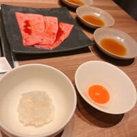 焼肉うしごろ 新宿三丁目店 - 