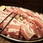 KOREAN DINING LEE - サムギョプサル3人前