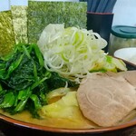 横浜家系らーめん 雷家 - 料理写真: