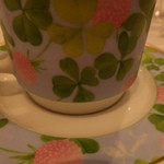 モナリザ - カップには、四葉のクローバーも