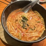 炭家 - 激辛ホルモンうどん(3辛)