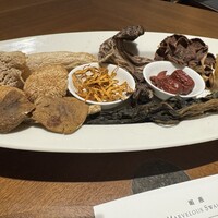 カントニーズ 燕 - 