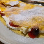 HIKONE DINING ジャンゴ - 冷やしてあるお皿にオシャレな形で出てきました♡