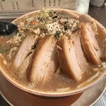 AKIHA麺屋 粋翔 - 別角度から。