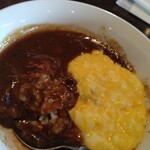 万彩 - 牛カレー×スクランブルエッグ