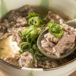 店主が自信を持っておすすめ！「肉吸い」と「かすうどん」