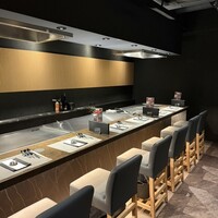 大阪鉄板焼き 神戸牛 TATARA - 