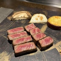 大阪鉄板焼き 神戸牛 TATARA - 