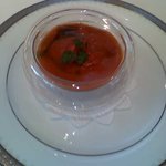 ラトラス - 赤ピーマンとズワイ蟹キャヴィアドオーベルジーヌのブレッセ　ビストゥーの香り