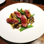 Restaurant OKADA - フランス産　鴨胸肉　茸のソース