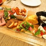トラットリア・アルモ - 前菜盛り合わせ（2014年11月）