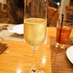 トラットリア・アルモ - グラス スプマンテ（2014年11月）