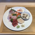 おさかな食堂 まーちゃん - 