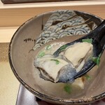 東桜 瑞穂 - しっとりプリっと弾ける牡蠣の美味しさ