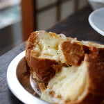 ikoi.ハナレ - パンプキンスープとチーズパン（1600円）