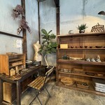 ikoi.ハナレ - 店内の様子（1F）