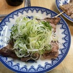 忠弥 - レバーねぎ乗せ