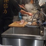 スパイス・ラー麺 卍力 西葛西店 - 