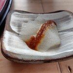 矢的庵 - 蕎麦と一緒に大根