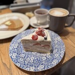 アフタヌーンティーラブアンドテーブル - 