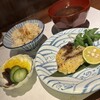 魚と煮込みとわら焼きと ととと
