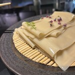 NEXT□ - 艶々の超幅広麺