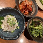 炭火焼肉ホルモン 哲 - 