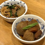 かめや - ・煮物2点(お通し) ？？？