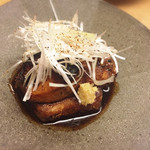 楽山 - フォアグラの鍬焼きと海老芋唐揚げ