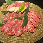 焼肉トラジ - 